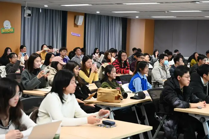 HackQuest x 0G Unitour Renmin University of China