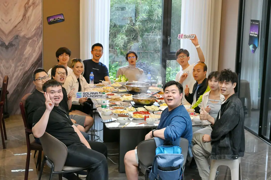 Solar Mini Hacker House x HackQuest - Chengdu, China