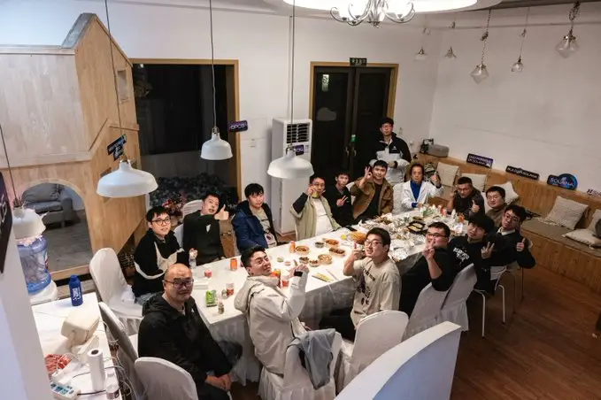 HackQuest x Solana Mini Hacker House